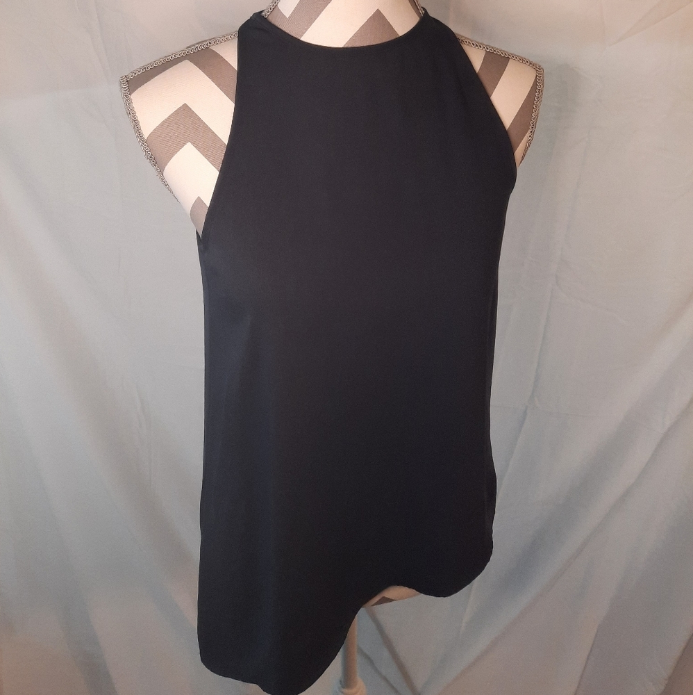 Size 6: CUTE Sleevless Blouse